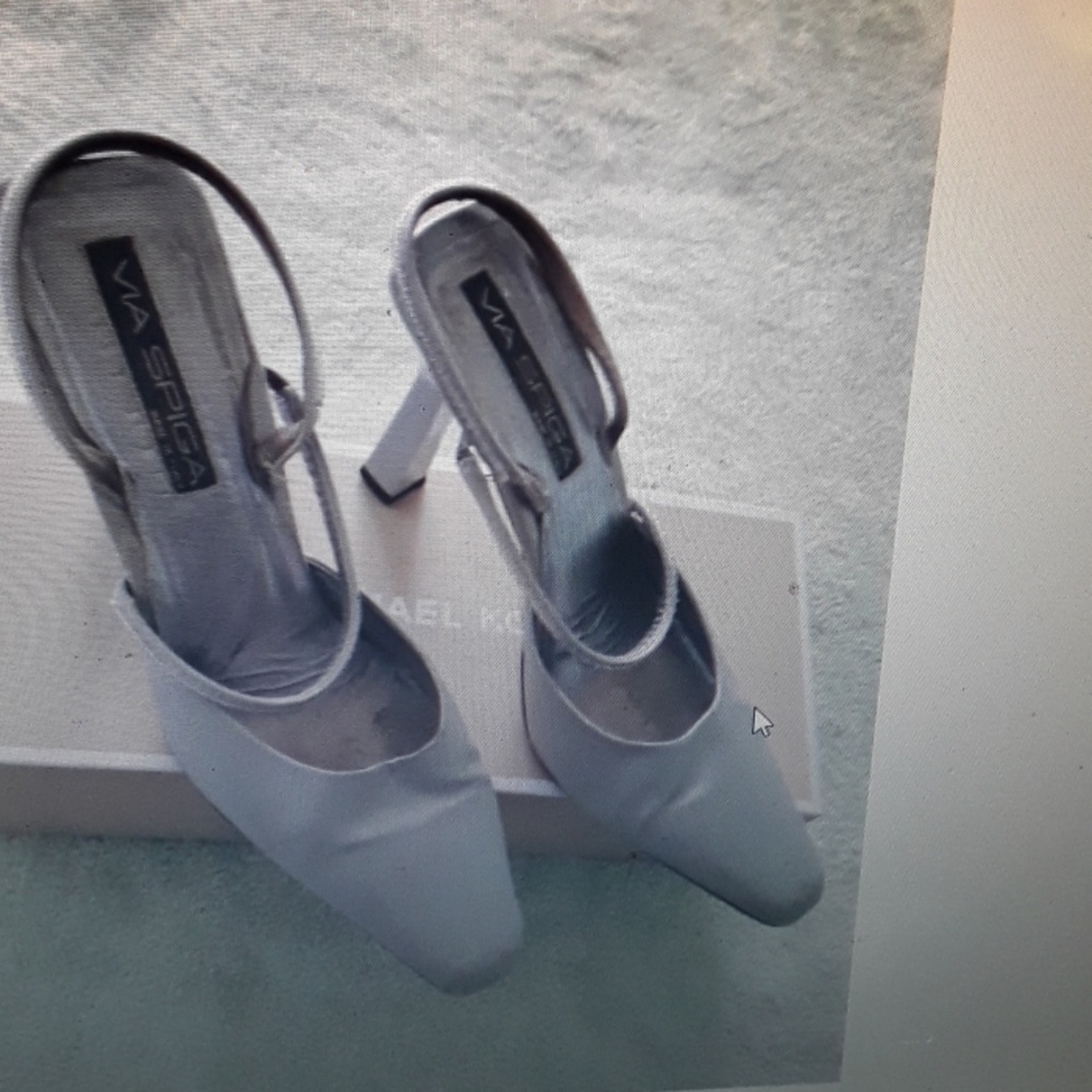 Shoes Silver Satin. 4 inches